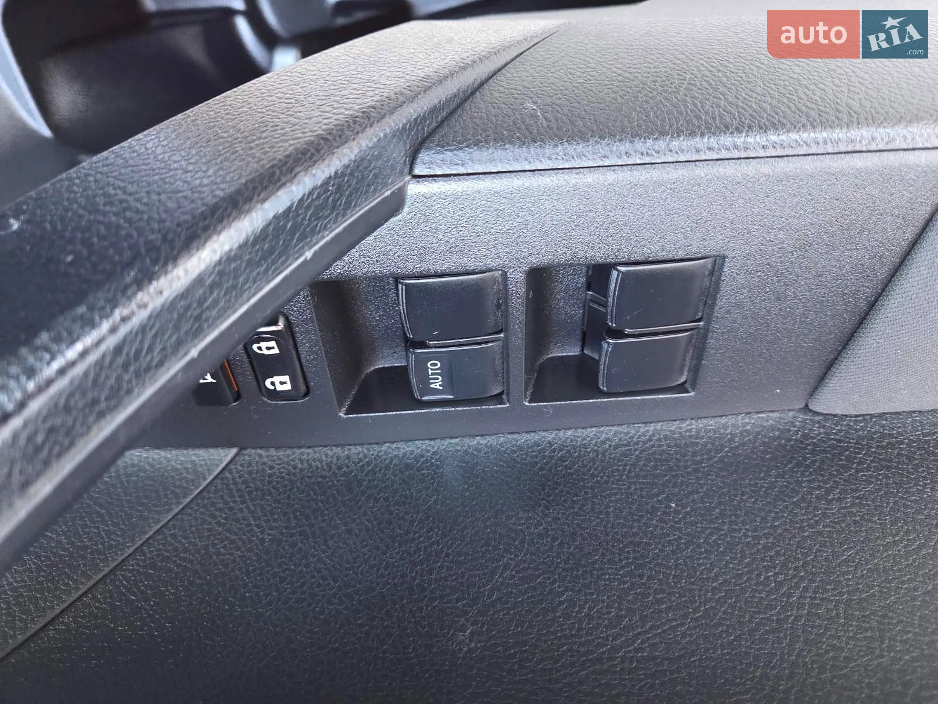 2013 Toyota Corolla - мініатюра 24