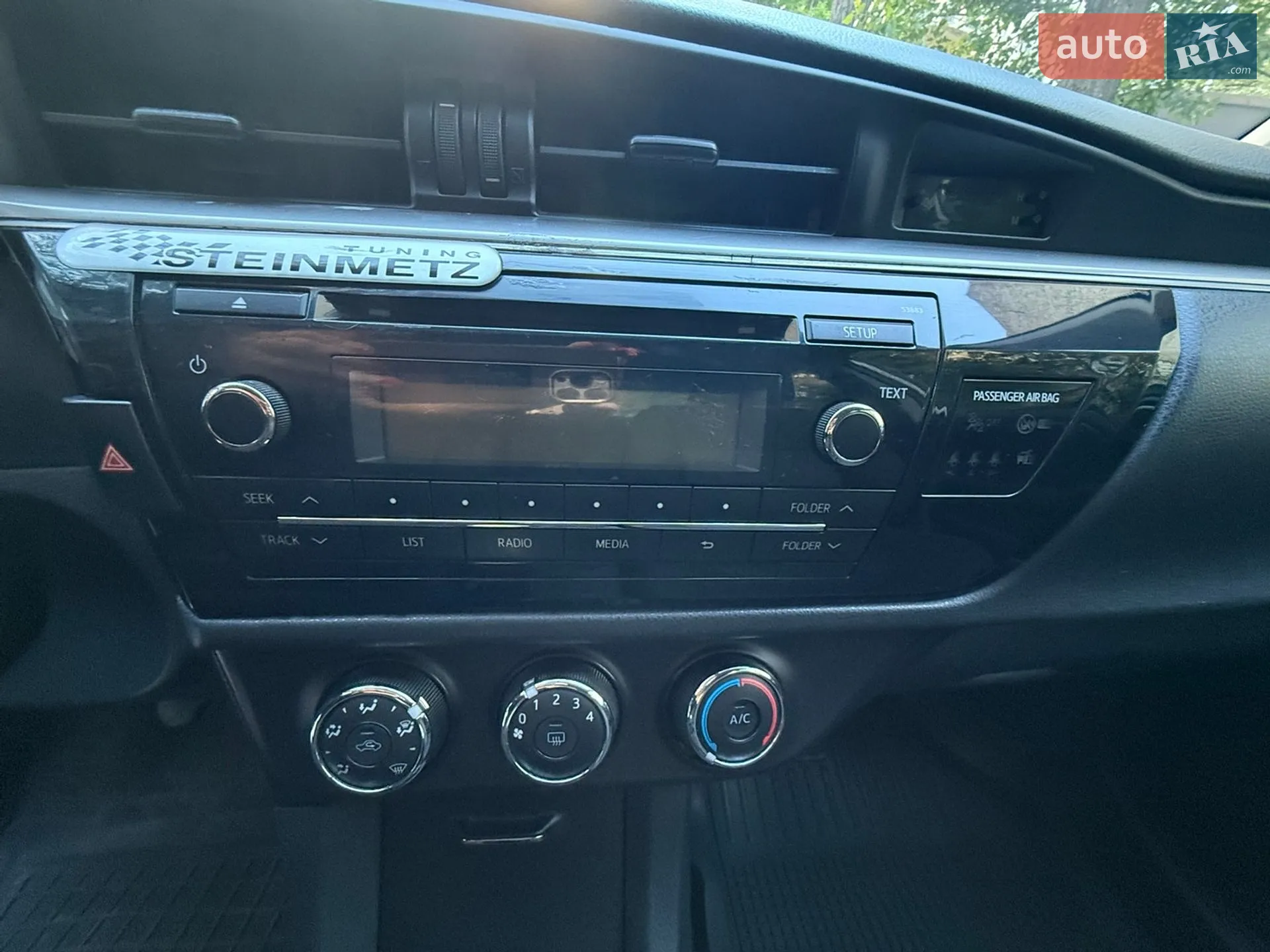 2015 Toyota Corolla - мініатюра 19