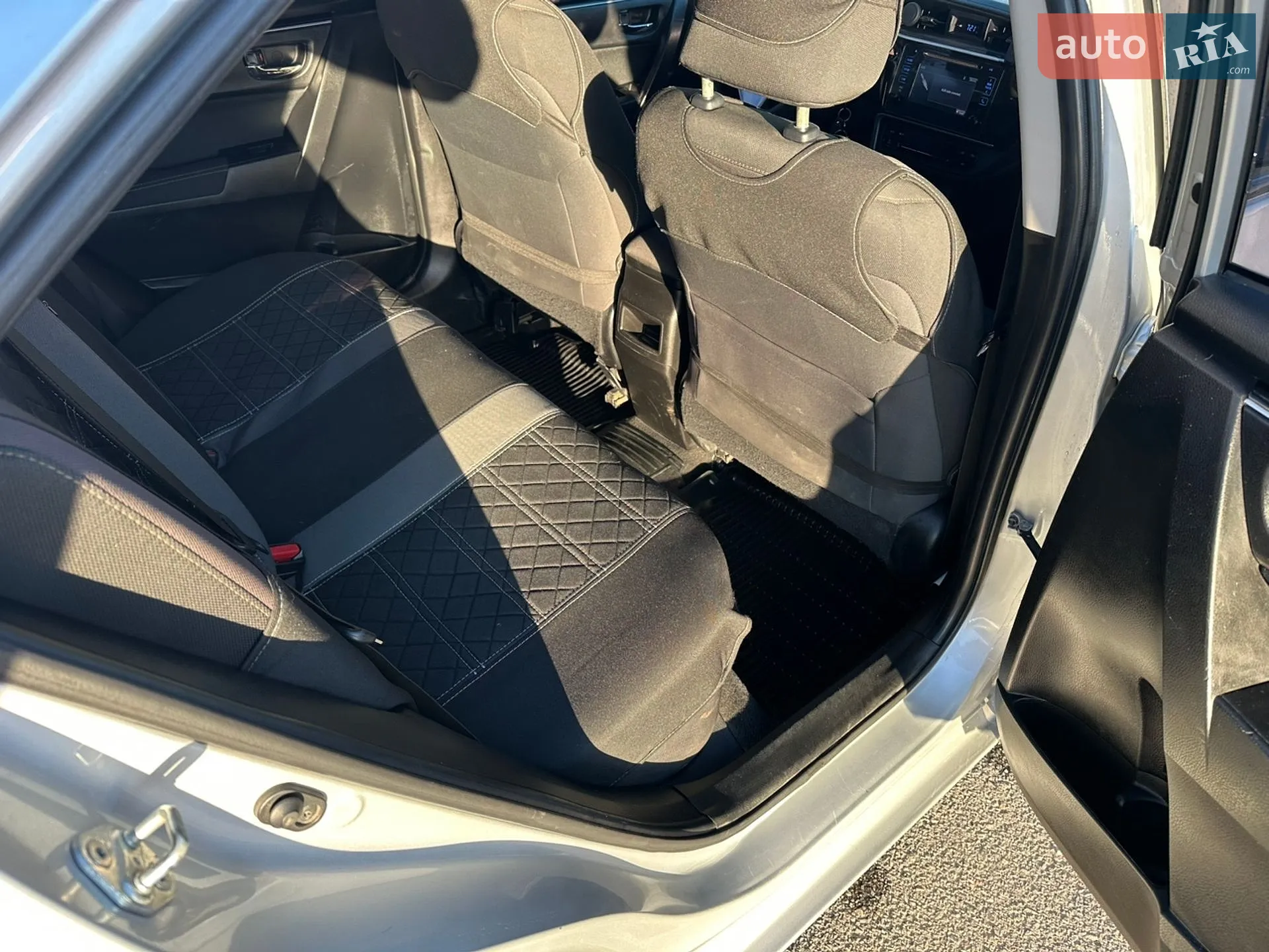 2018 Toyota Corolla - мініатюра 8
