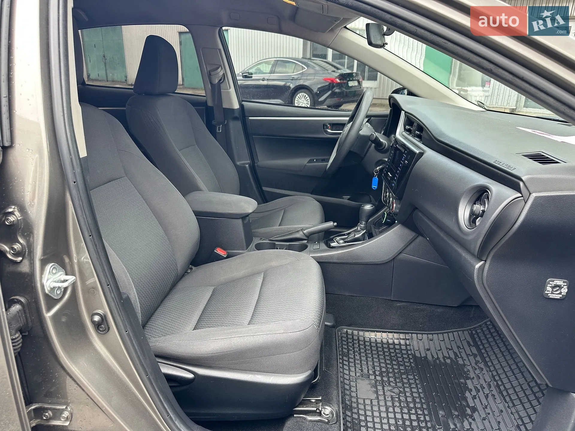 2016 Toyota Corolla - мініатюра 25
