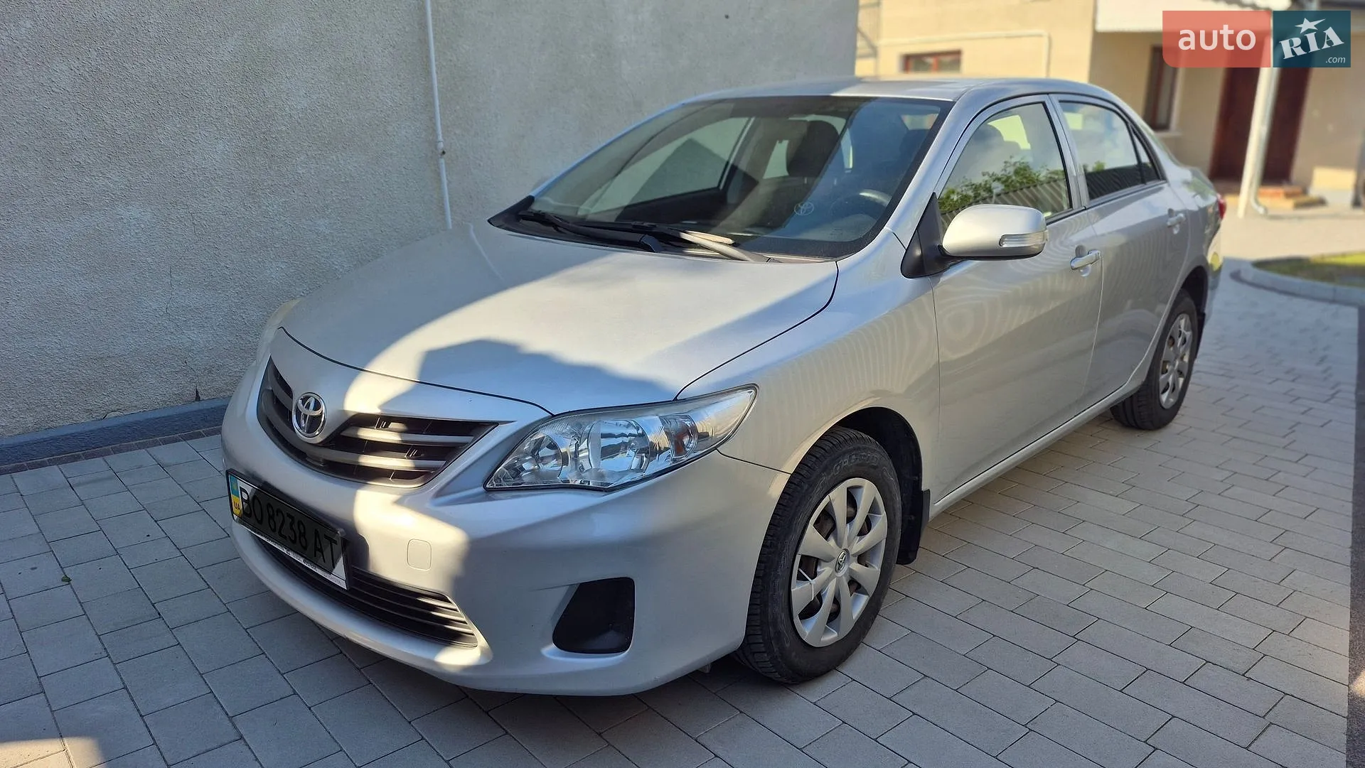 2011 Toyota Corolla - мініатюра 2