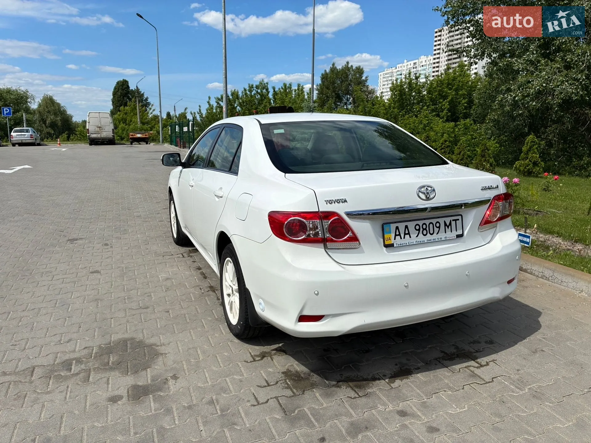 2010 Toyota Corolla - мініатюра 5