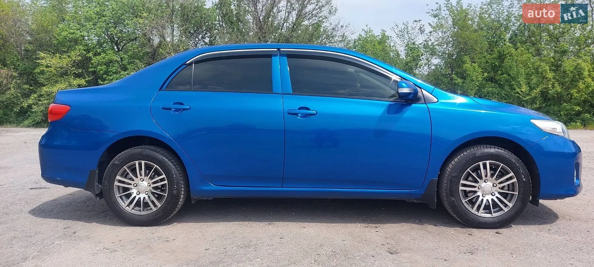 2011 Toyota Corolla - фото 1