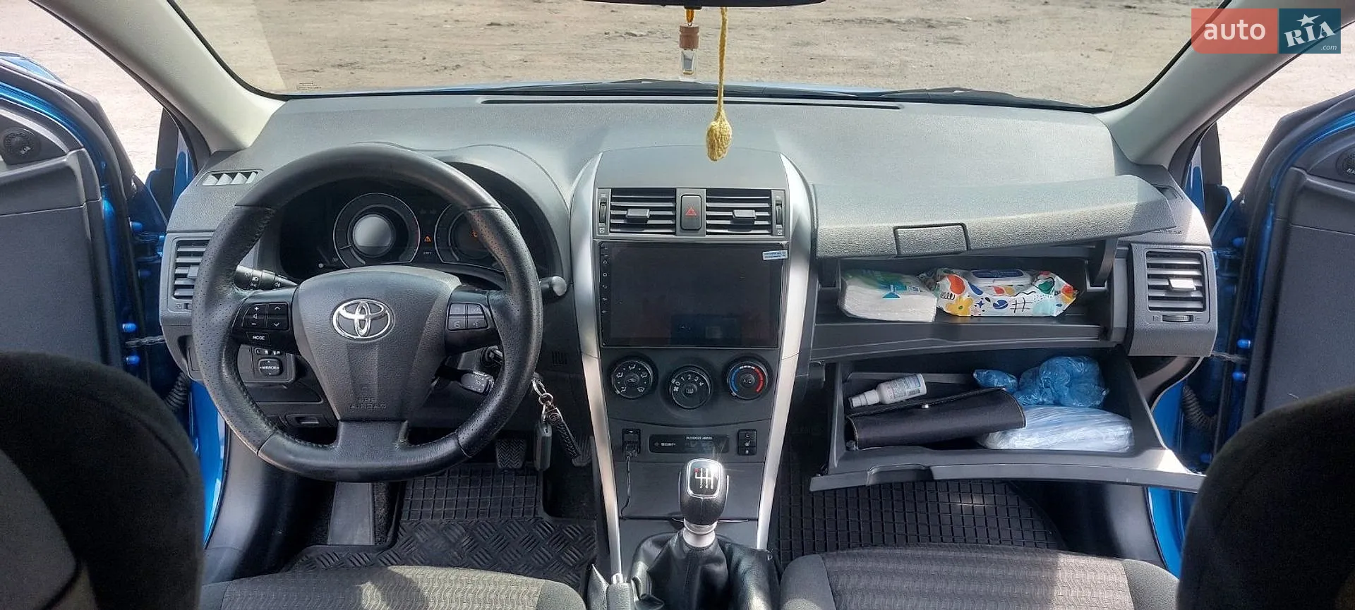 2011 Toyota Corolla - мініатюра 6