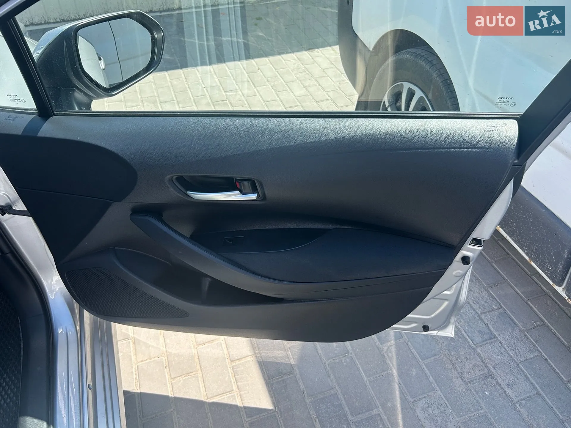 2020 Toyota Corolla - мініатюра 17
