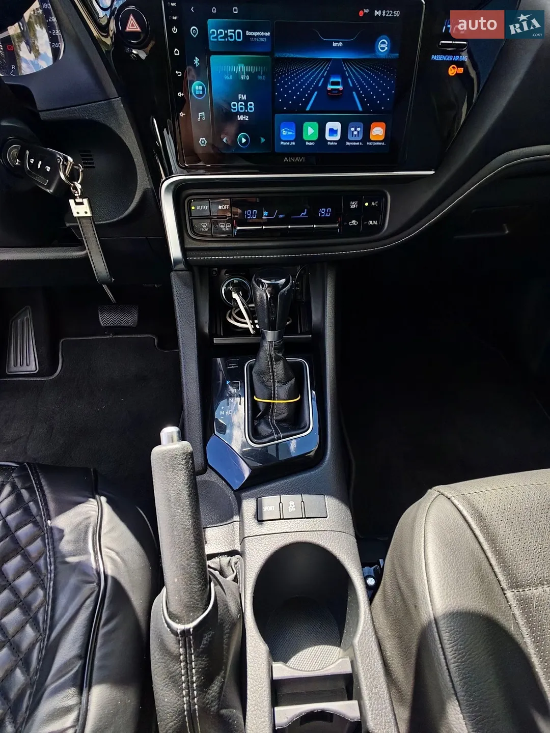 2017 Toyota Corolla - мініатюра 23