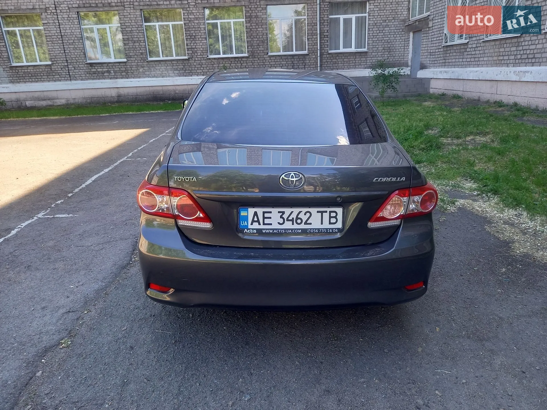 2011 Toyota Corolla - мініатюра 2