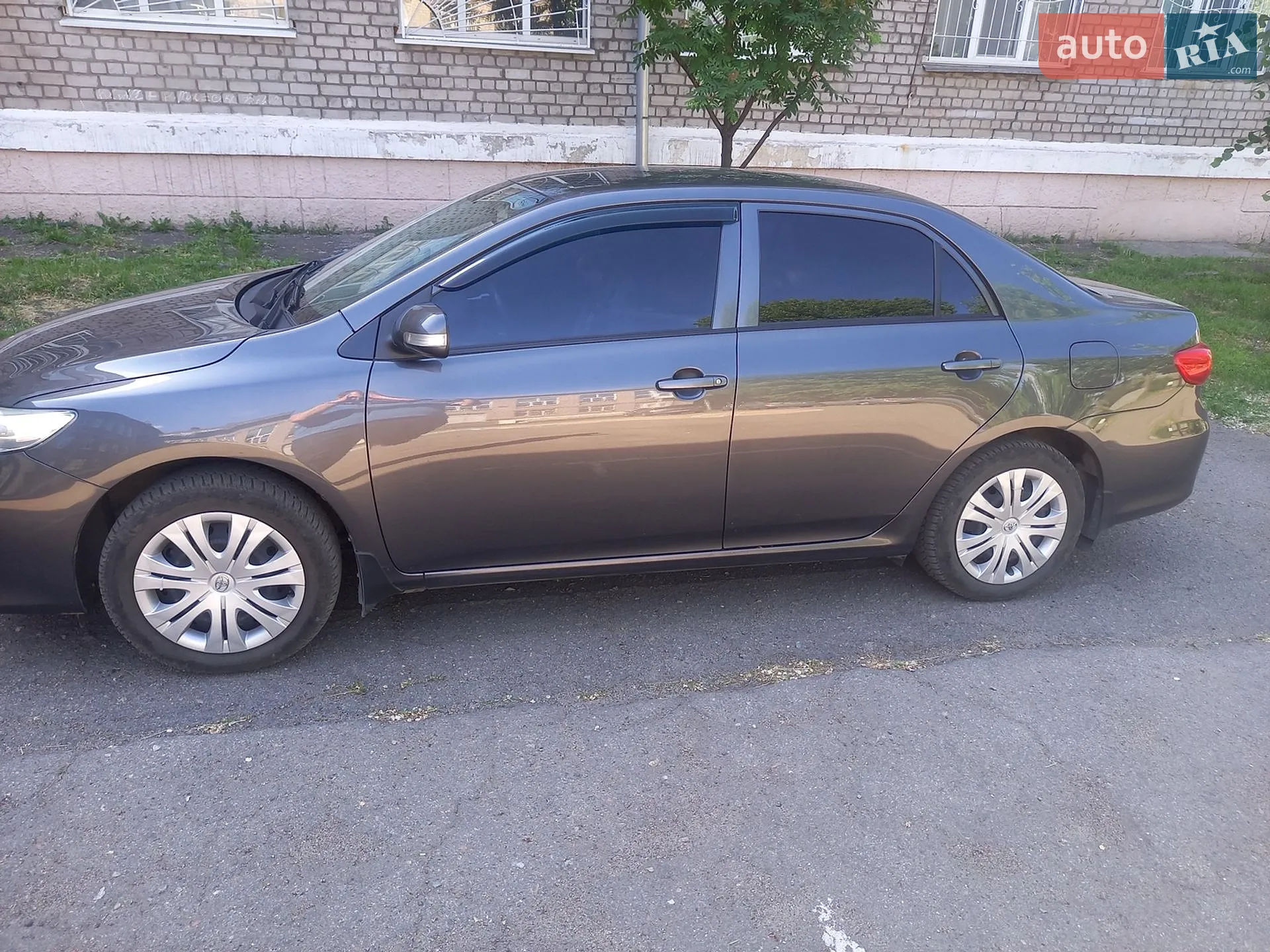2011 Toyota Corolla - мініатюра 3