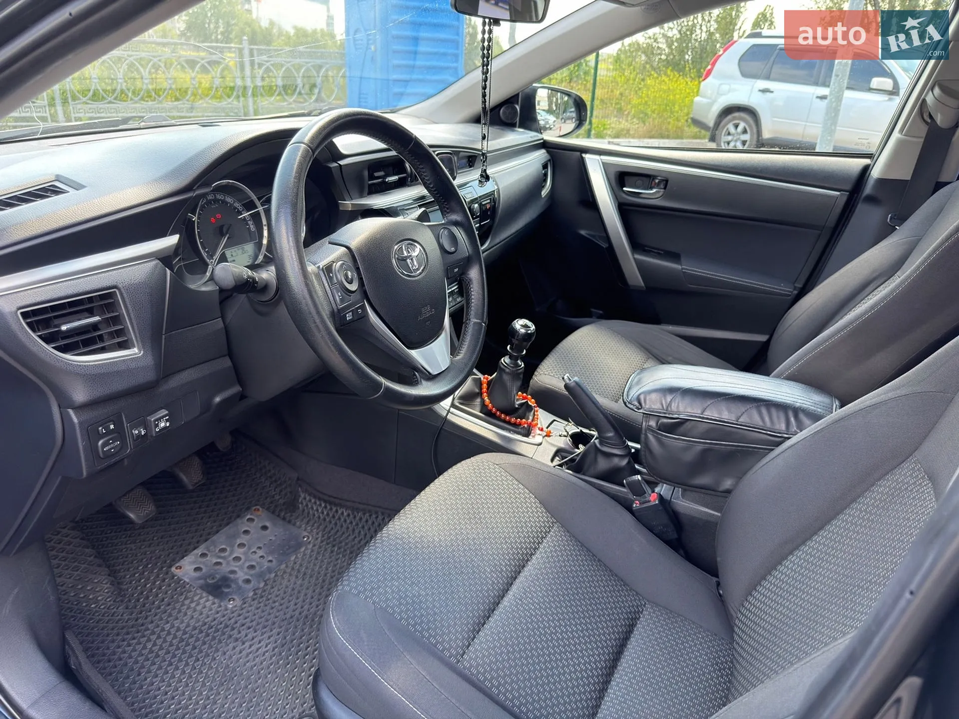 2014 Toyota Corolla - мініатюра 11