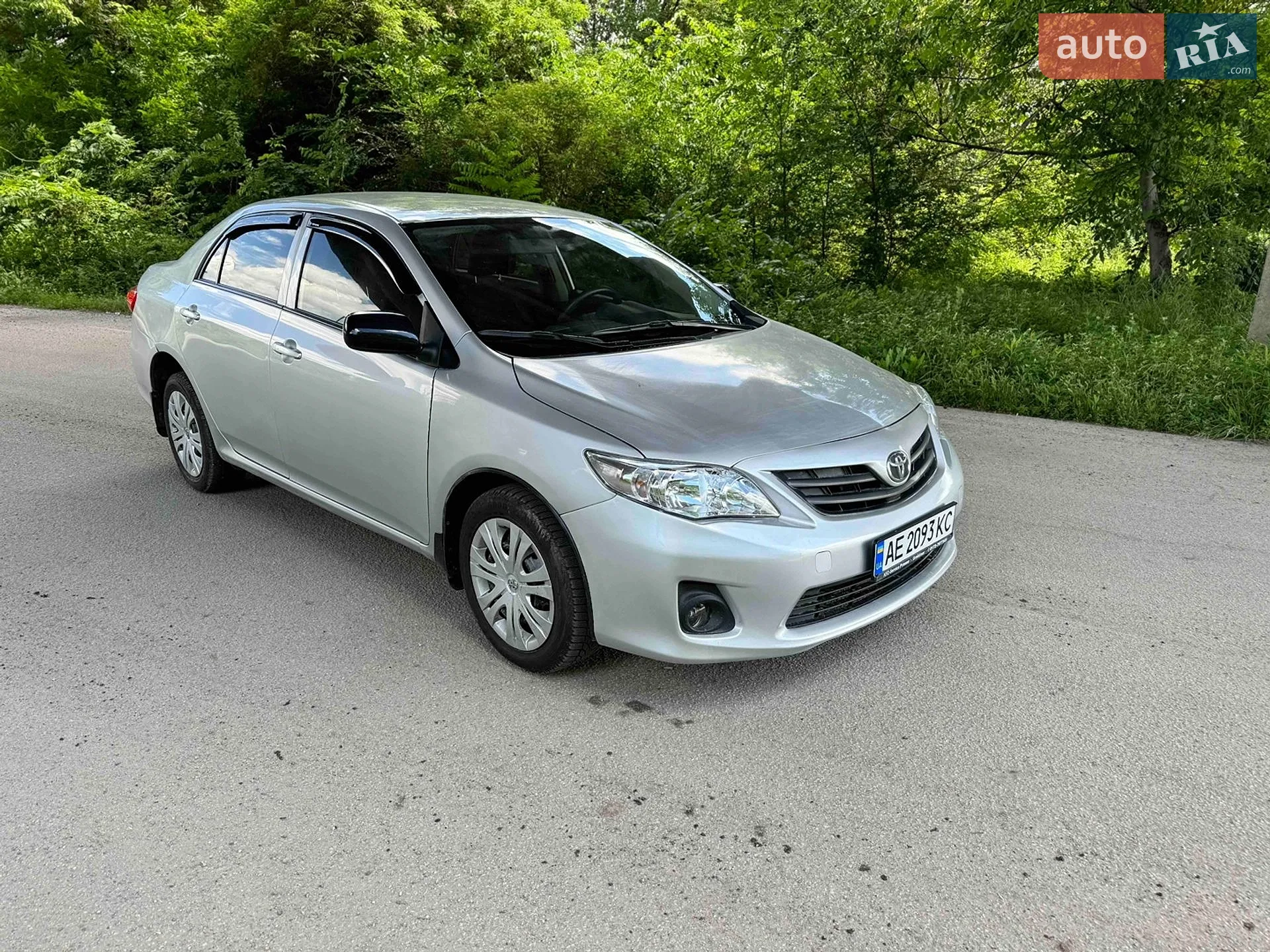 2011 Toyota Corolla - мініатюра 2