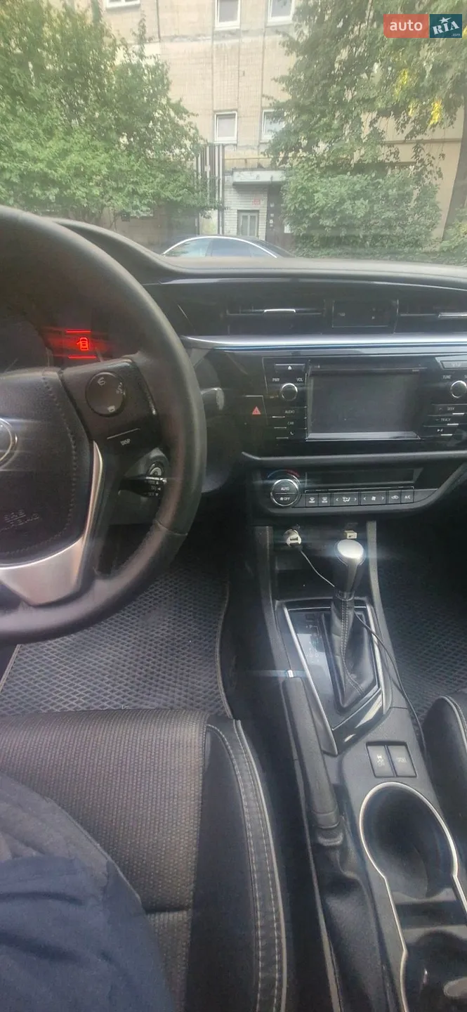 2015 Toyota Corolla - мініатюра 15