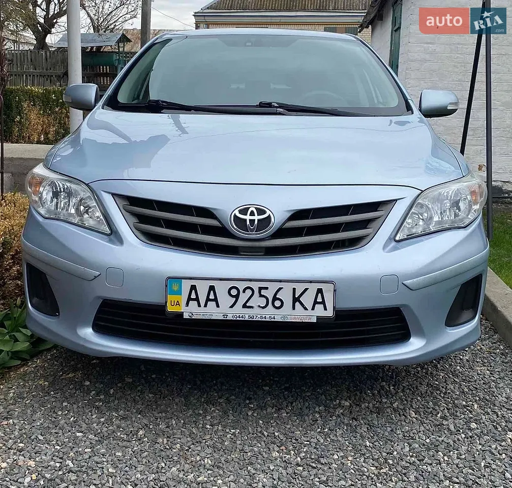2010 Toyota Corolla - мініатюра 18
