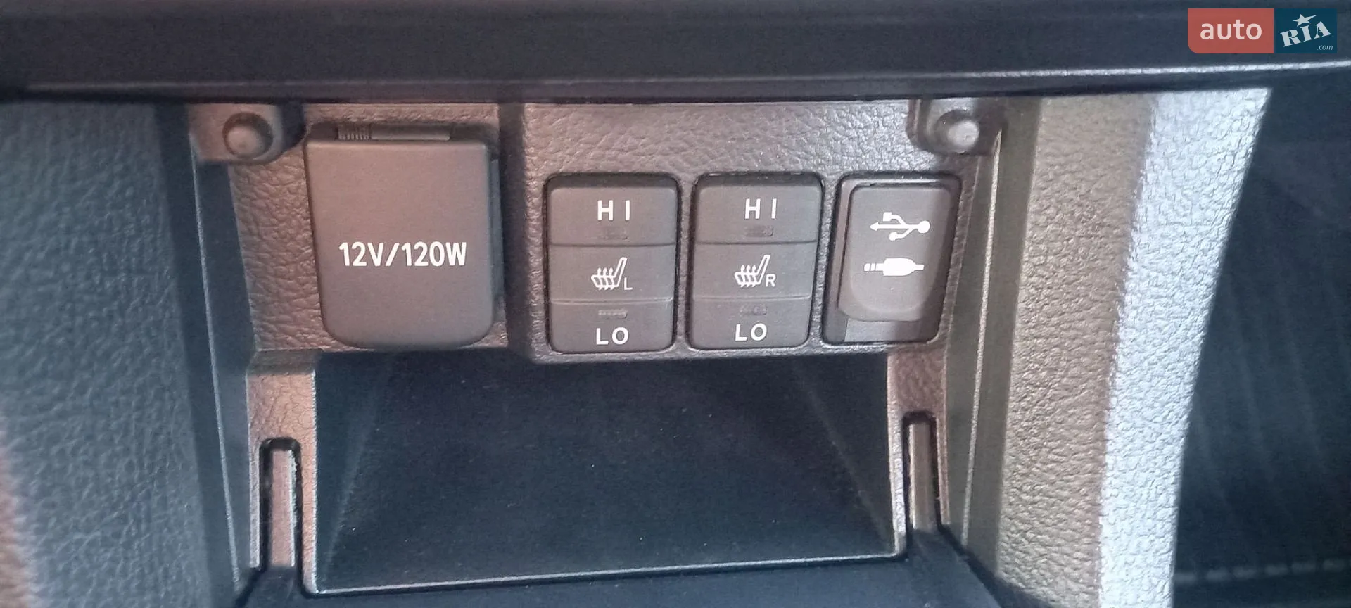 2013 Toyota Corolla - мініатюра 26