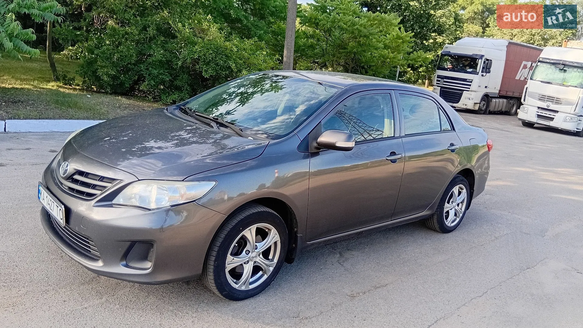 2010 Toyota Corolla - мініатюра 2