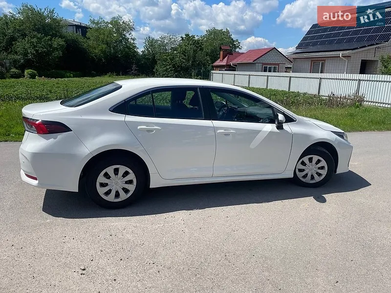 Toyota Corolla 2021 VIN NMTBE4BE60R096304 фото оголошення 3 з 48