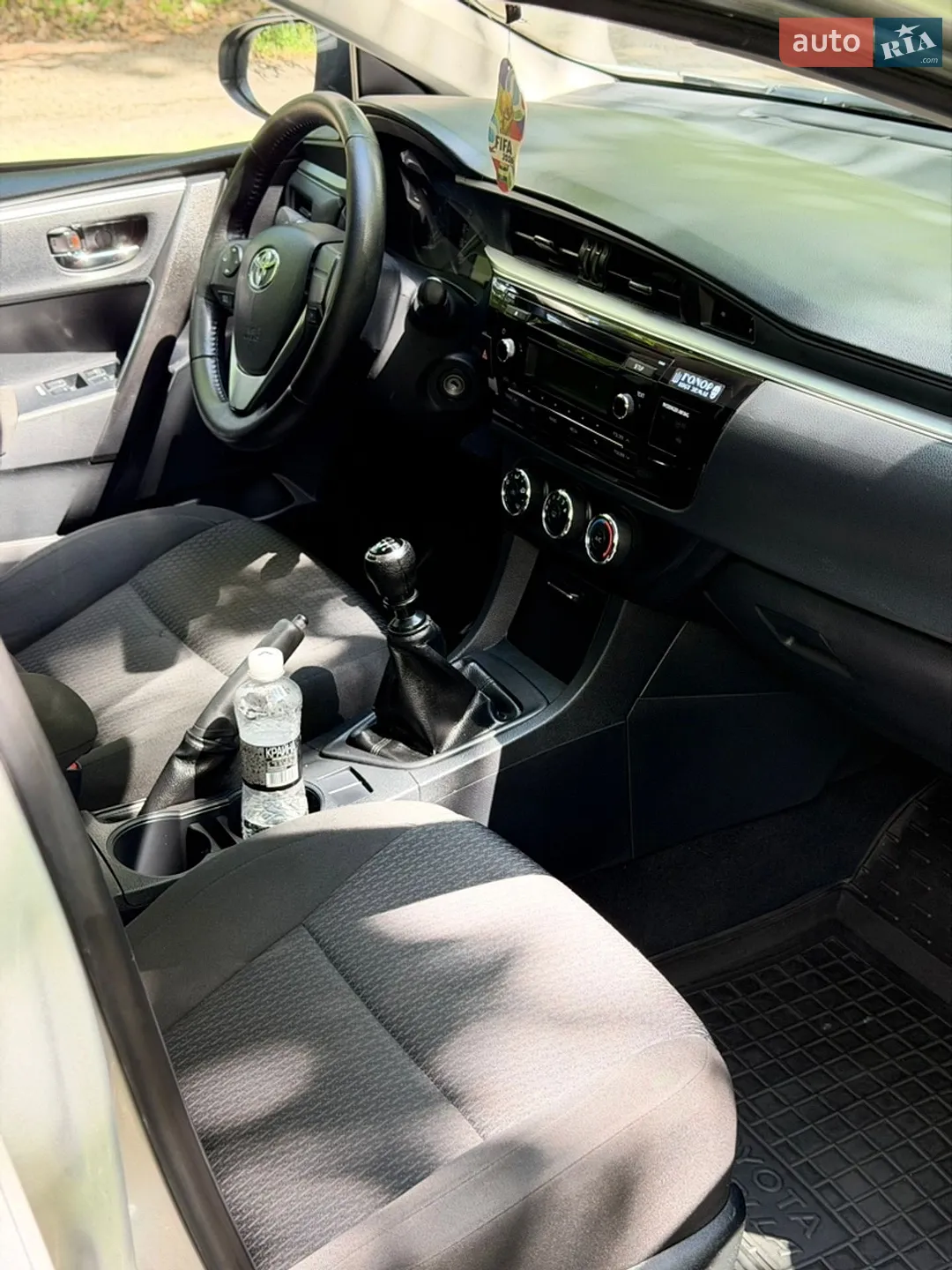 2016 Toyota Corolla - мініатюра 24