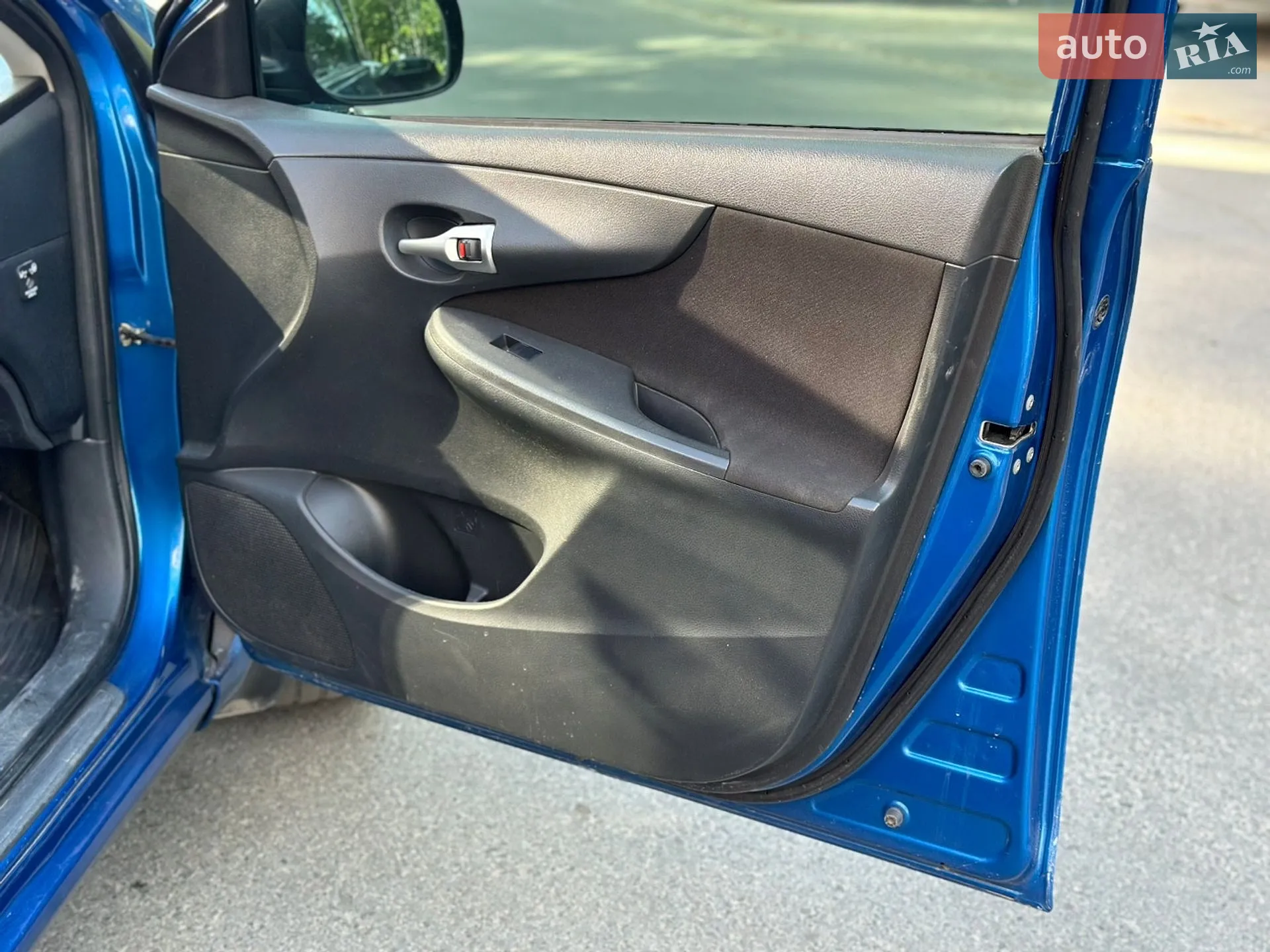 2012 Toyota Corolla - мініатюра 24