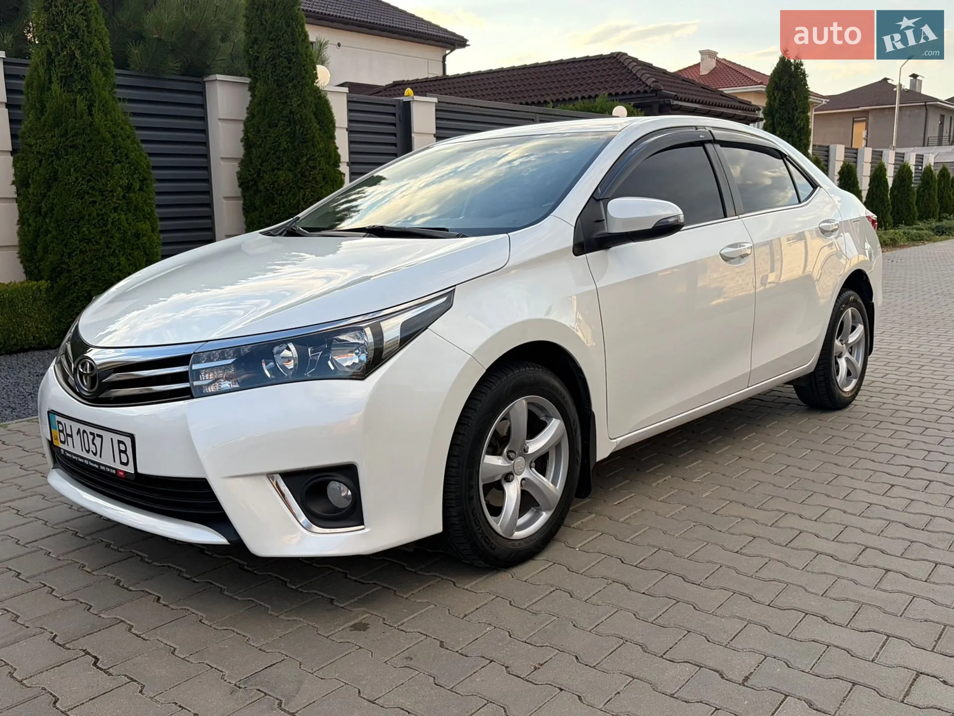2013 Toyota Corolla - мініатюра 14