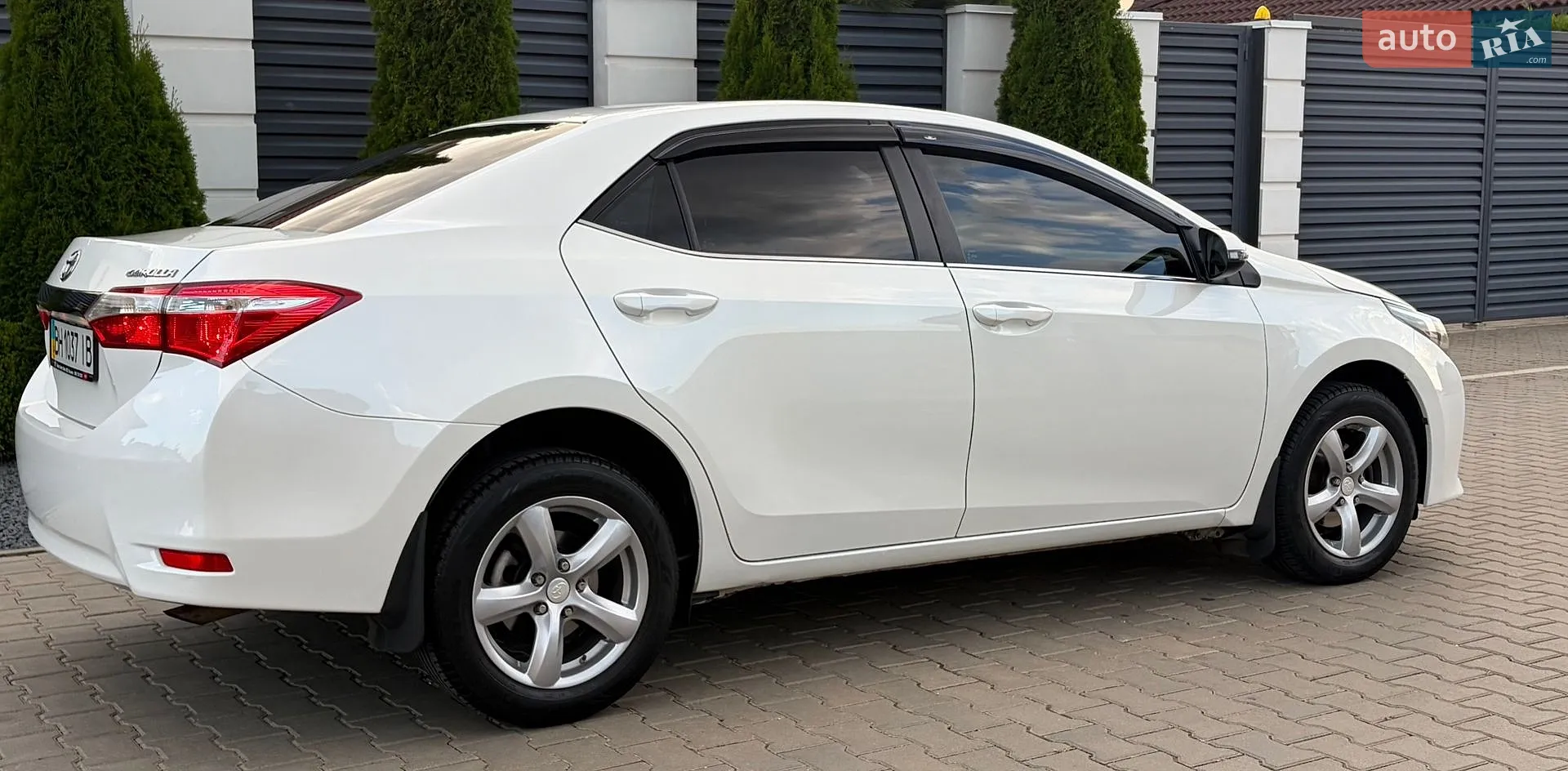 2013 Toyota Corolla - мініатюра 27