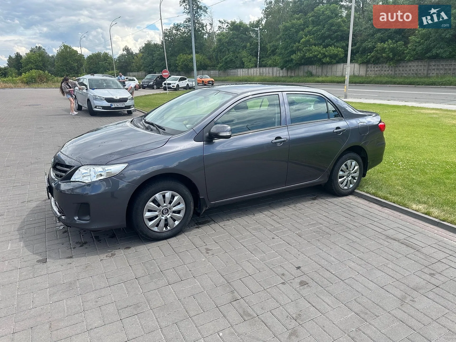 2013 Toyota Corolla - мініатюра 2