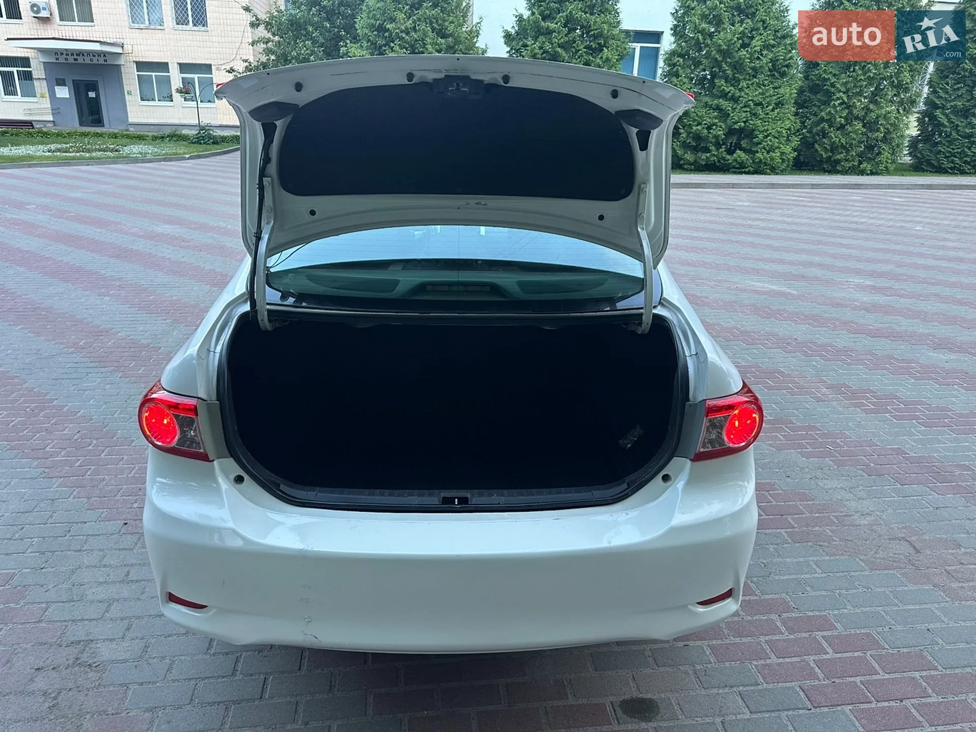 2011 Toyota Corolla - мініатюра 15