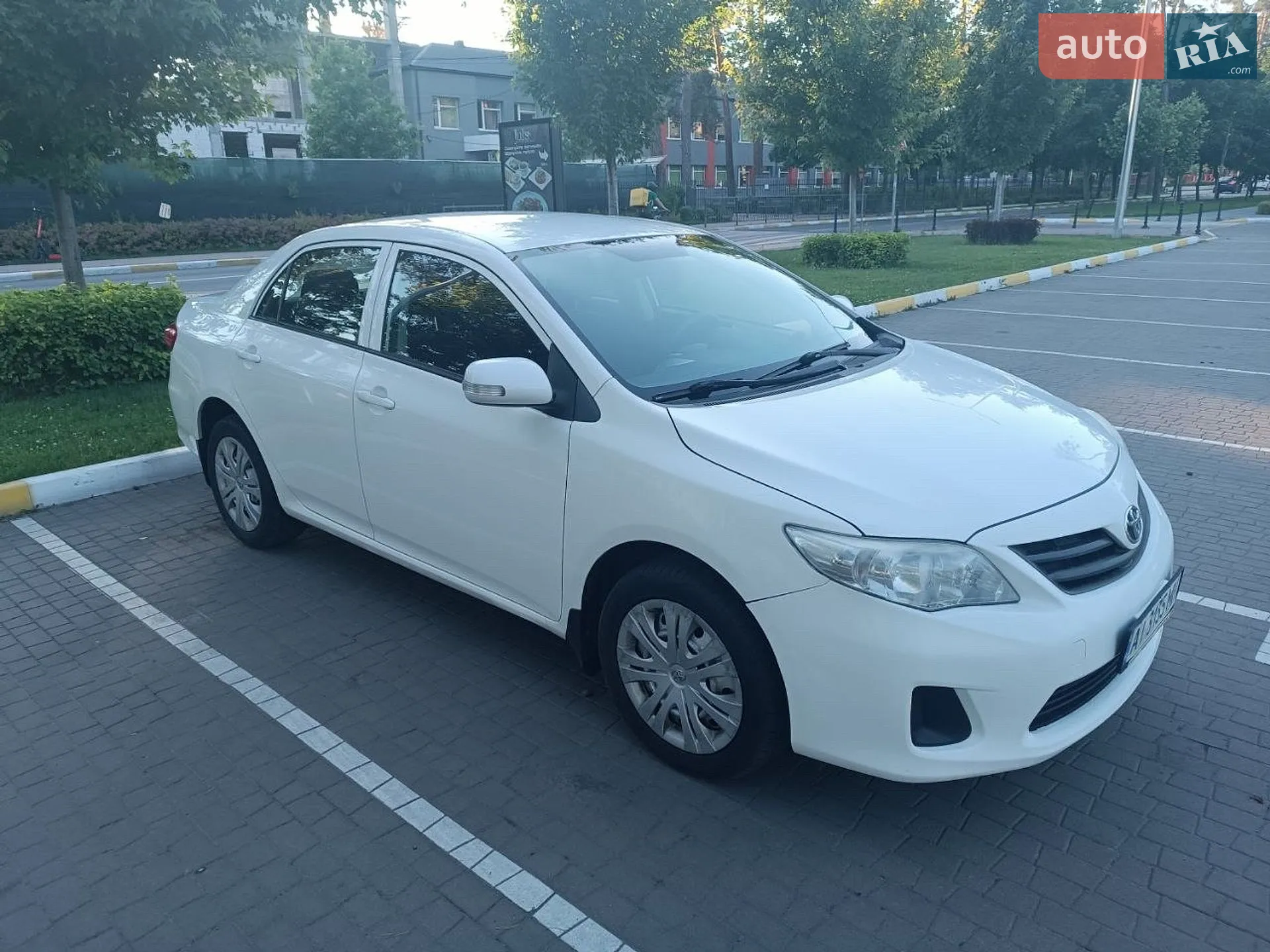 2013 Toyota Corolla - мініатюра 3