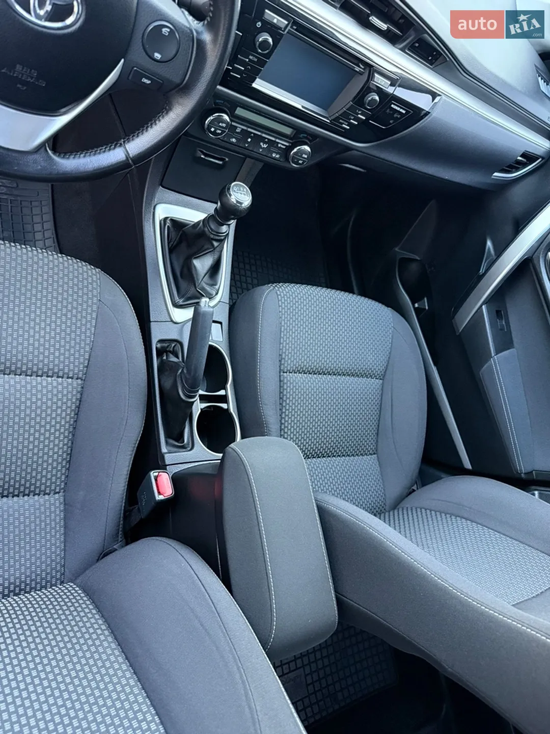 2015 Toyota Corolla - мініатюра 21