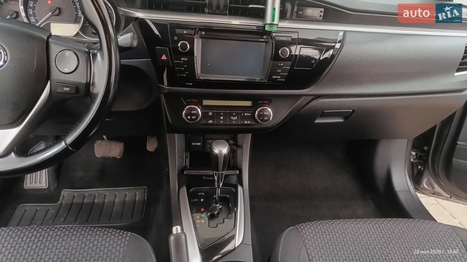 2014 Toyota Corolla - мініатюра 11