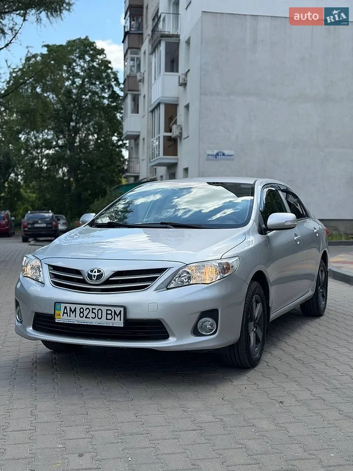 2012 Toyota Corolla - мініатюра 17