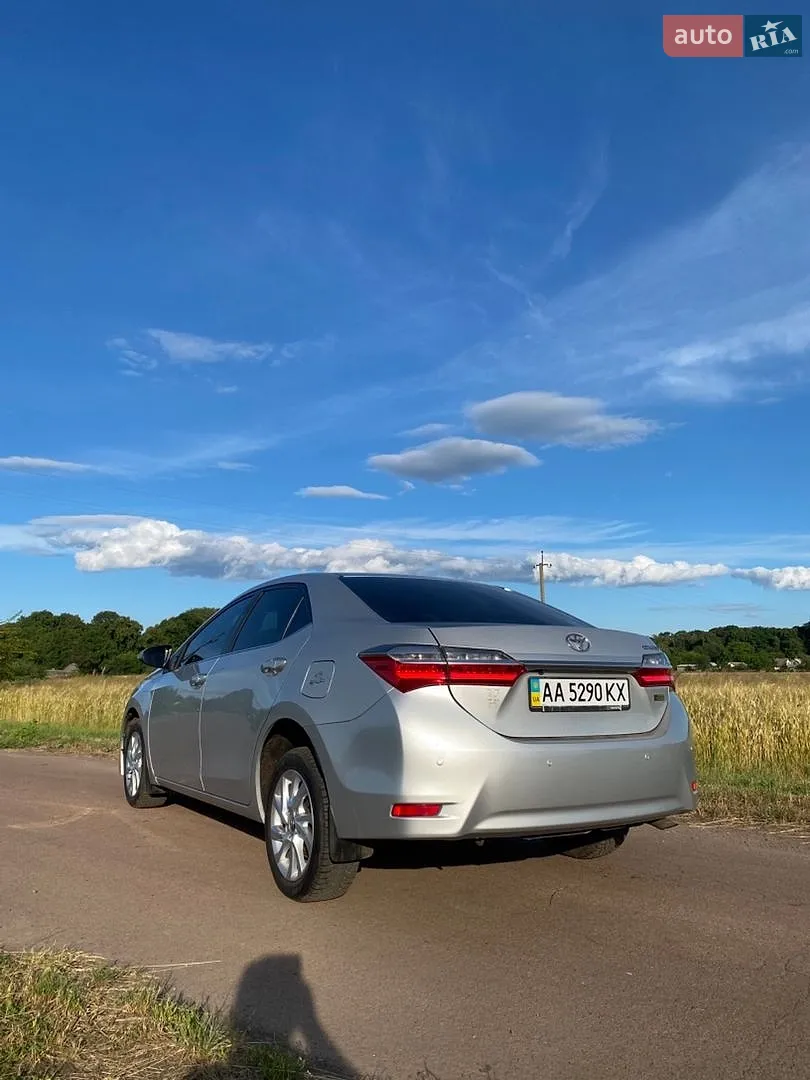 2016 Toyota Corolla - мініатюра 11