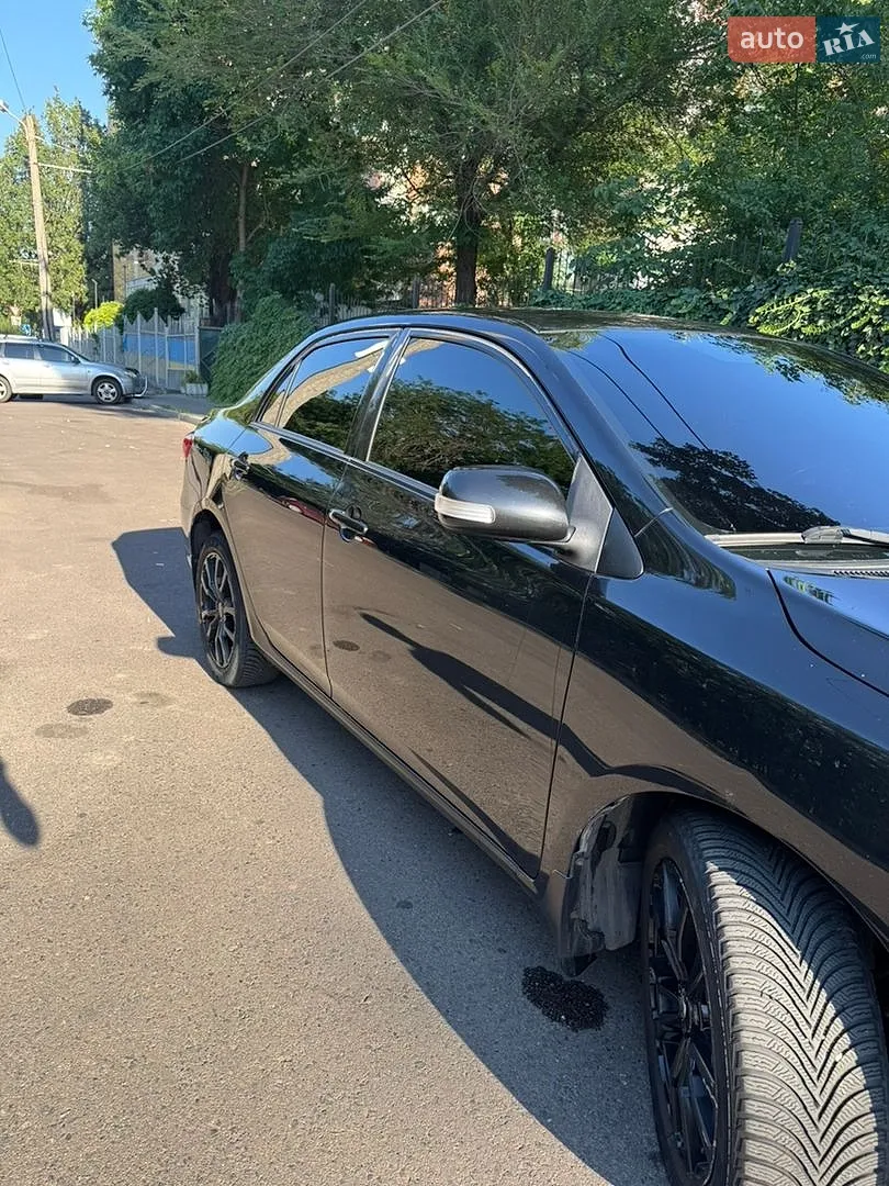 2011 Toyota Corolla - мініатюра 3
