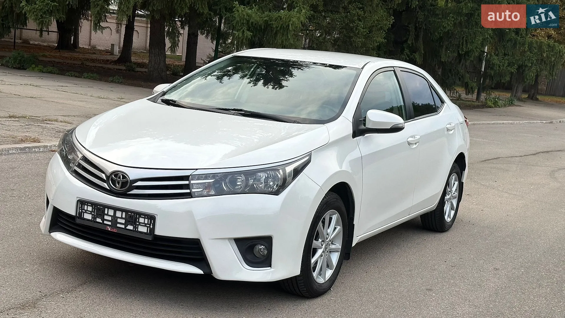 Toyota Corolla 2016 VIN NMTBB4JE50R163825 фото оголошення 4 з 21