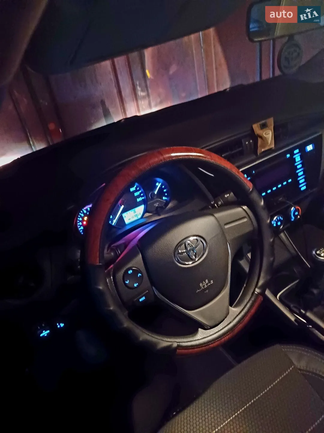 2017 Toyota Corolla - мініатюра 23