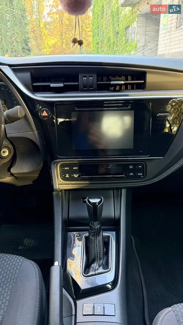 2018 Toyota Corolla - мініатюра 6