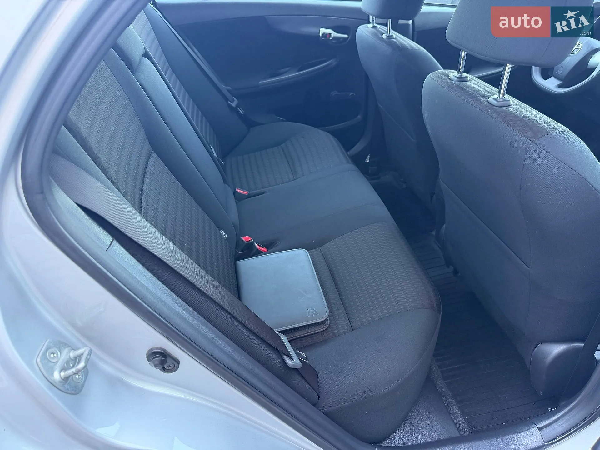 2011 Toyota Corolla - мініатюра 26