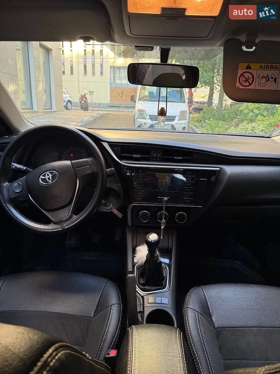2016 Toyota Corolla - мініатюра 12