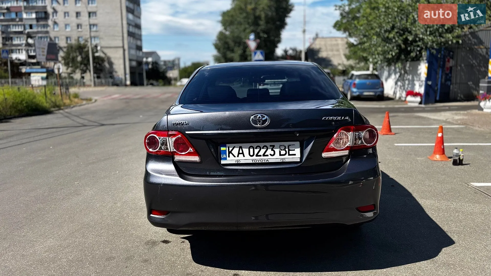 2013 Toyota Corolla - мініатюра 12