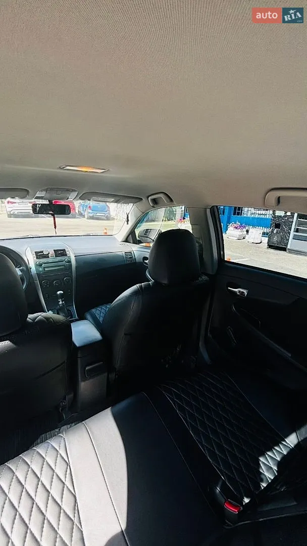 2013 Toyota Corolla - мініатюра 29