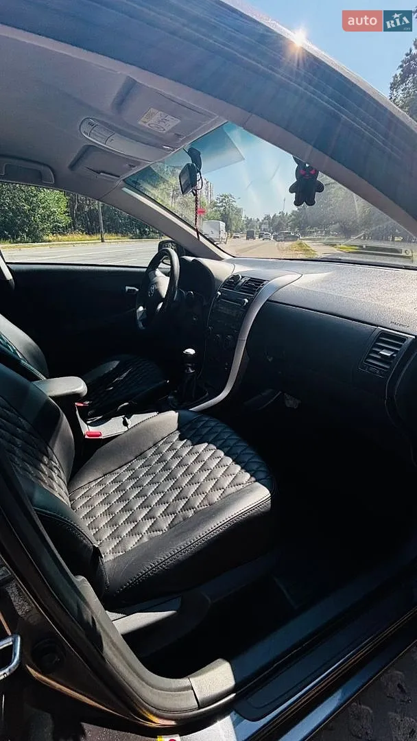 2013 Toyota Corolla - мініатюра 40