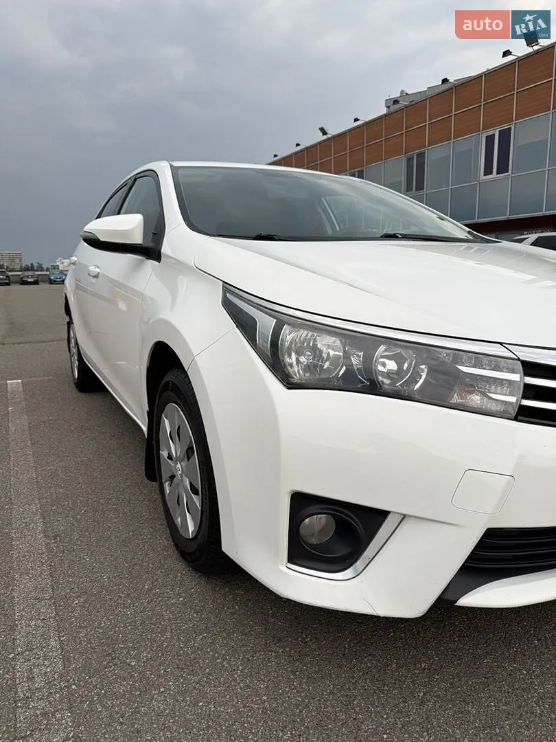 2013 Toyota Corolla - мініатюра 14