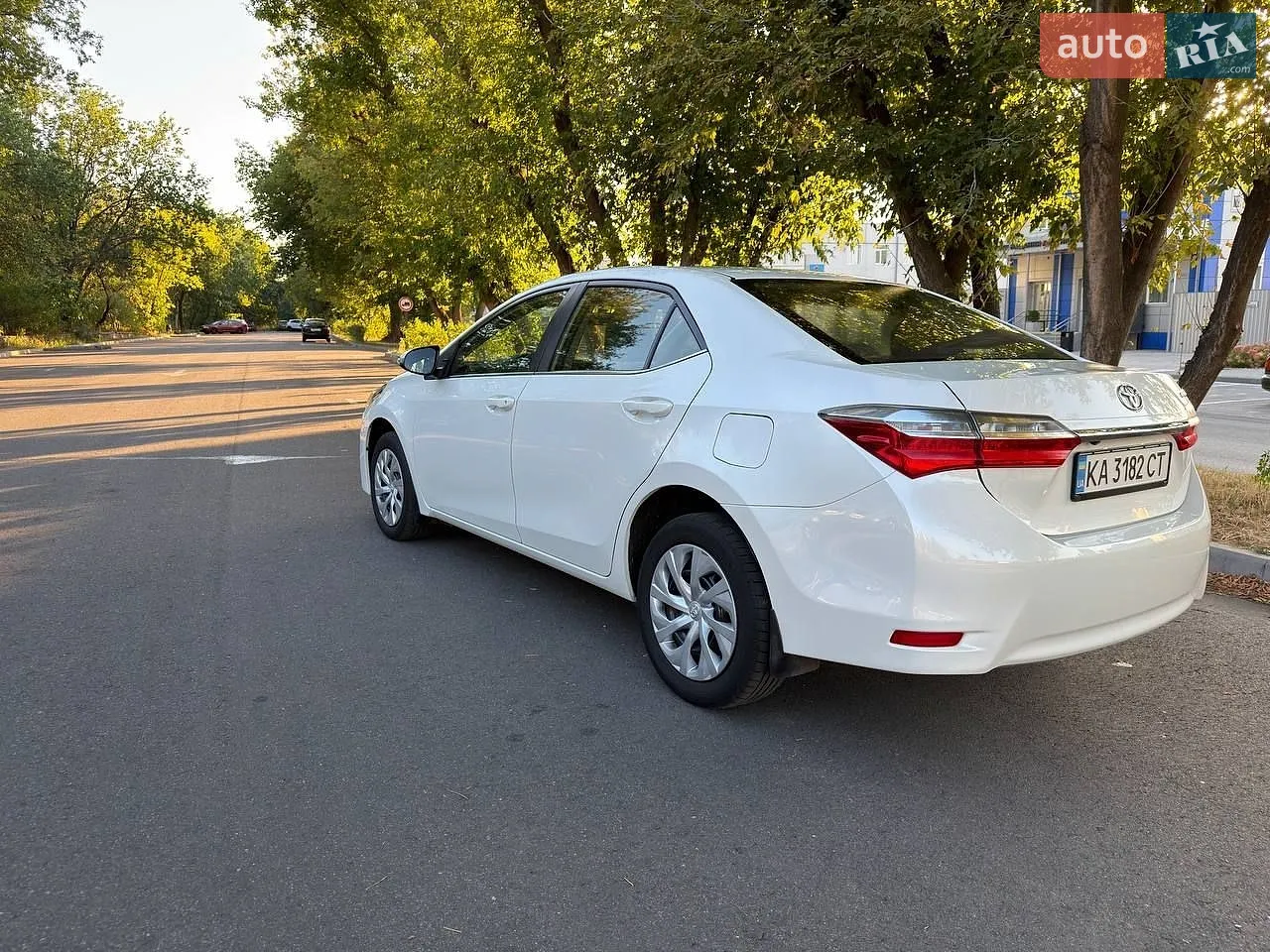 2016 Toyota Corolla - мініатюра 5