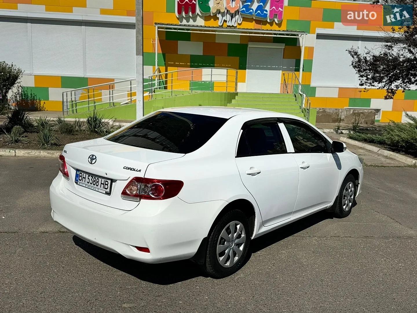 2010 Toyota Corolla - мініатюра 6