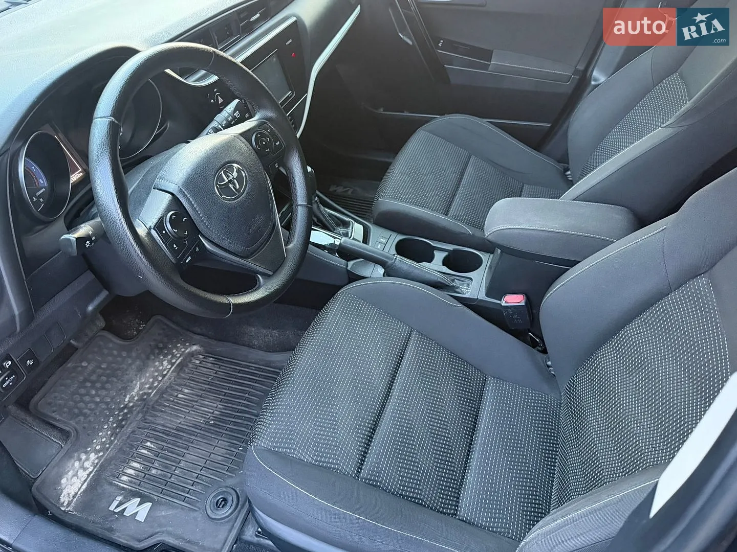 2016 Toyota Corolla - мініатюра 9