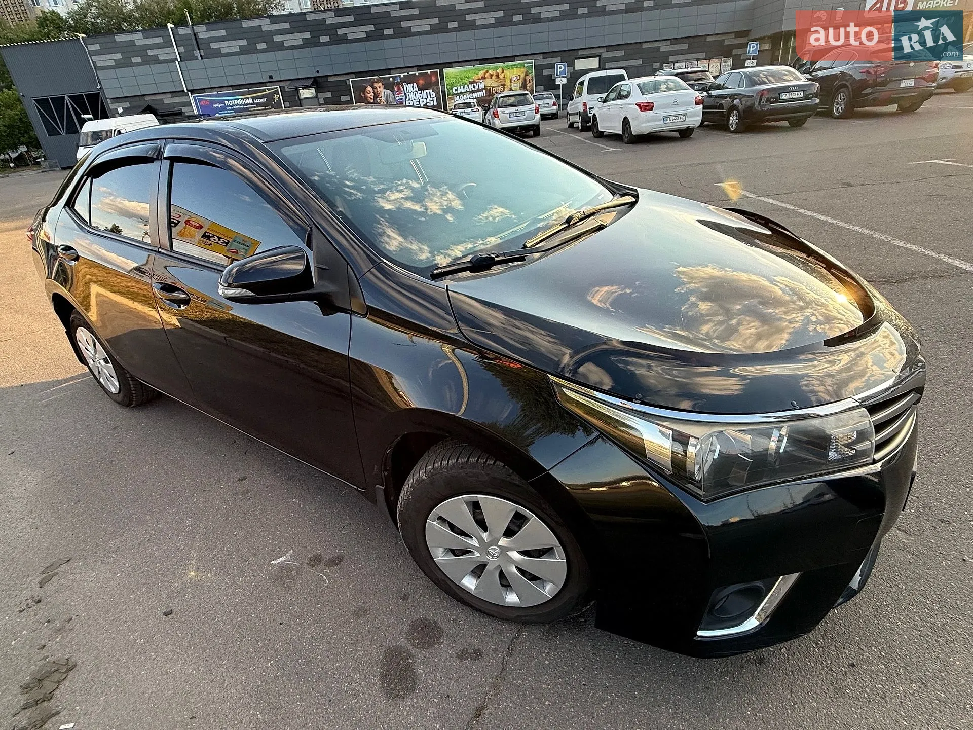 2013 Toyota Corolla - мініатюра 2