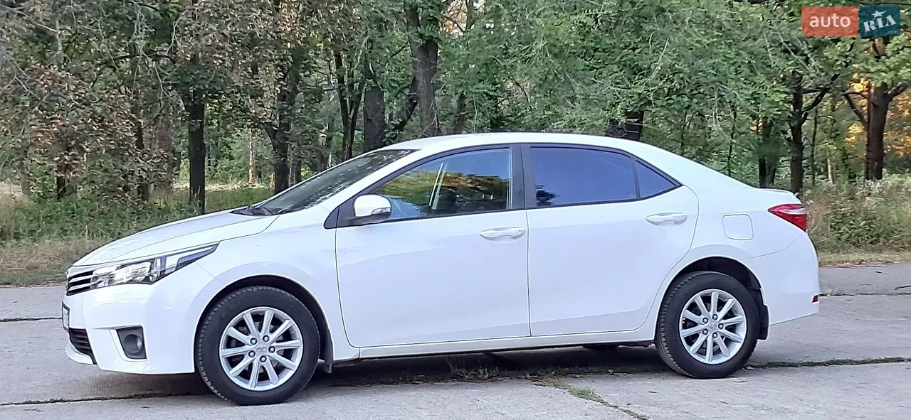 2014 Toyota Corolla - мініатюра 4