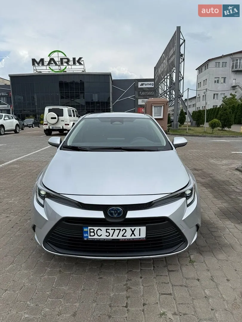 2024 Toyota Corolla - фото 1