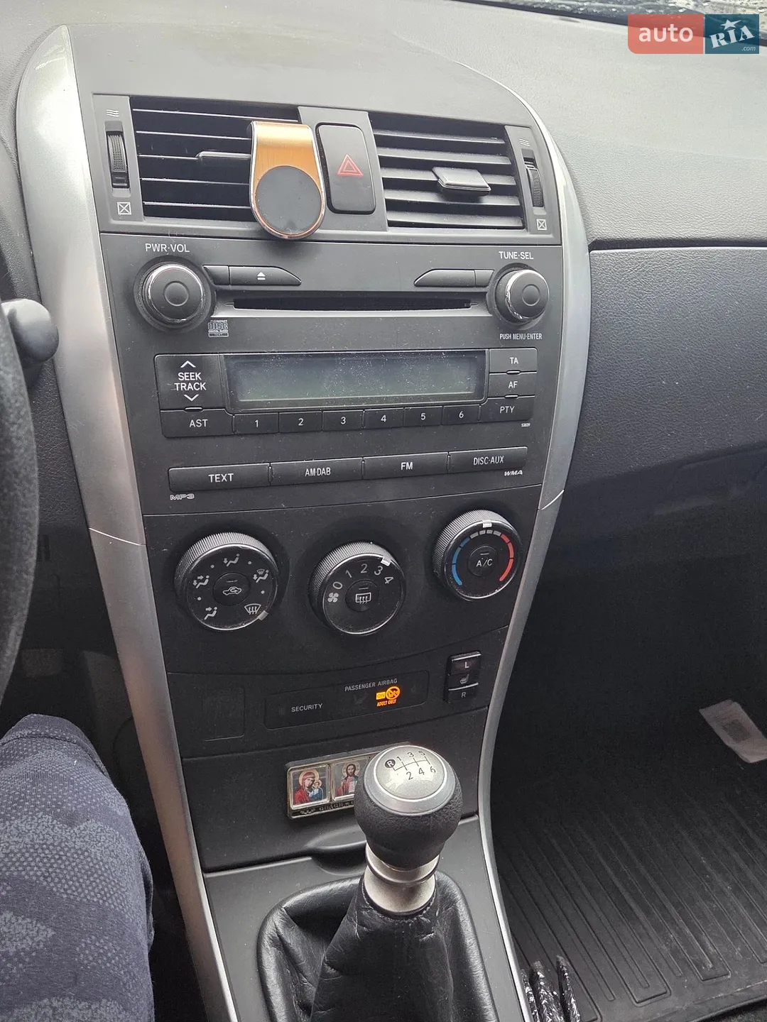 2010 Toyota Corolla - мініатюра 10