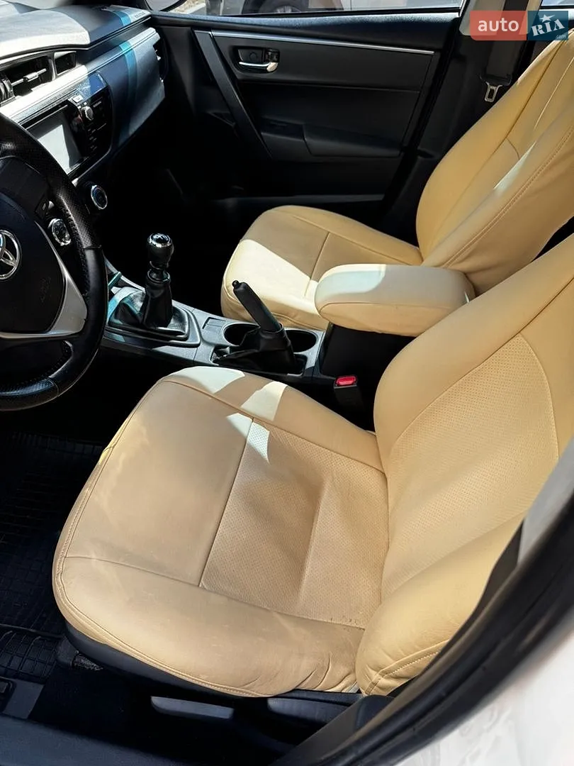 2014 Toyota Corolla - мініатюра 11