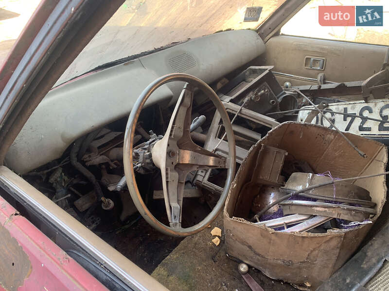 Седан Toyota Corona 1978 в Ужгороде