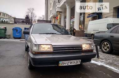 Седан Toyota Corona 1985 в Одессе